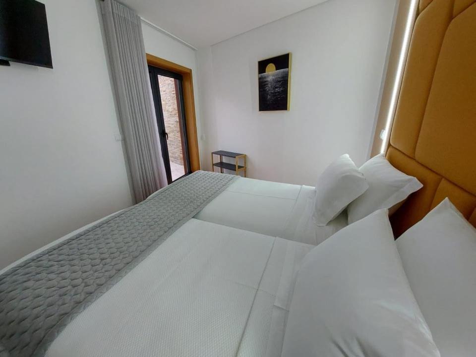Muralha Azibo Dreams Santa Combinha Bagian luar foto